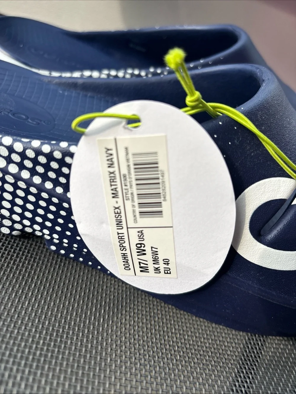 OOFOS OOahh Sport Slide sandals Size 7 Men’s Or Women’s 9 NWT Matrix Navy